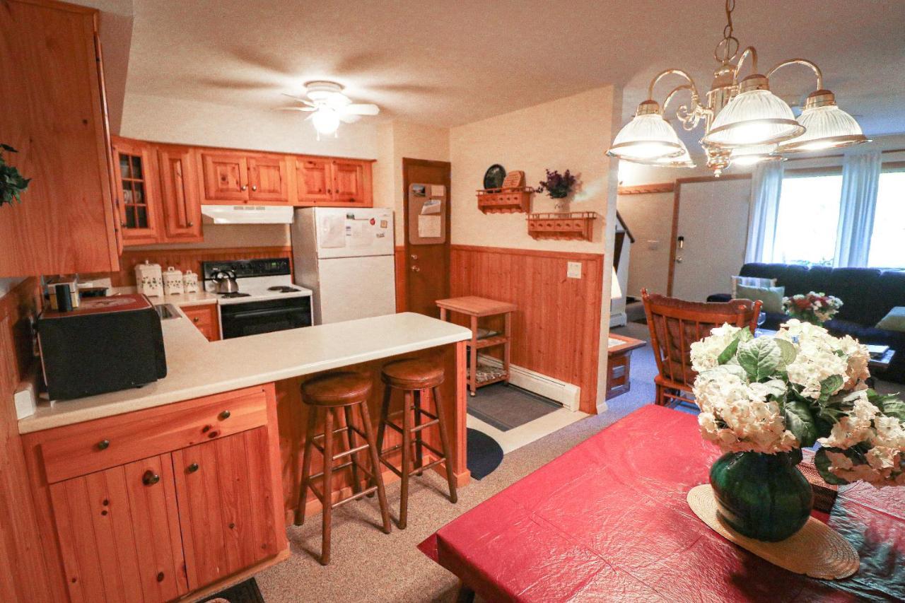 Quaint Condo 5 Minutes To The Ski Slopes Valley Park D1 Killington Kültér fotó