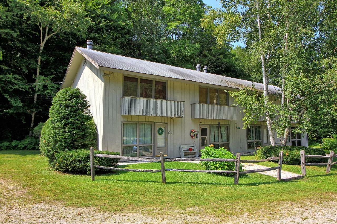 Quaint Condo 5 Minutes To The Ski Slopes Valley Park D1 Killington Kültér fotó